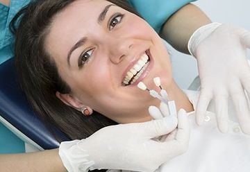 Clínica Dental Dra. Clara I. Ramos Testón paciente feliz